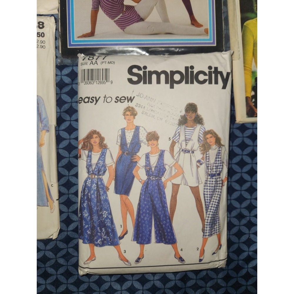 Vtg Lot of (8) CUT Women's‎ OneSize/Misc  Simplicity,McCalls Butterick Patterns - Picture 9 of 9